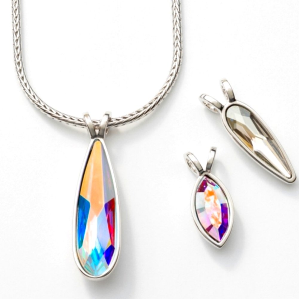 Touchstone Crystal Swarovski Time To Change Necklace (RETIRED, VERSATILE) - Picture 4 of 7